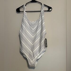 NEW! Athleta One-Piece Swimsuit Black White Size 34D/DD NWT athlete bathing suit
